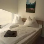 Ammerer Apartment *